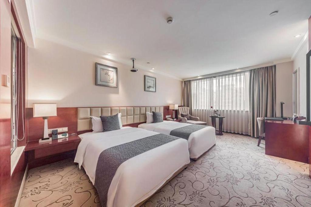 Chengdu Yinsheng International Hotel Supoqiao Exterior foto
